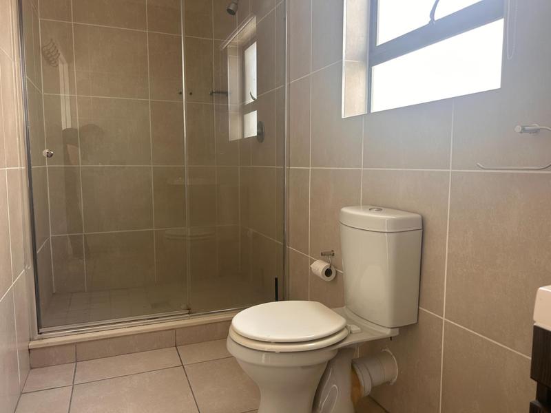 To Let 1 Bedroom Property for Rent in Sandown Western Cape